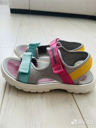 Сандалии для девочек Outventure