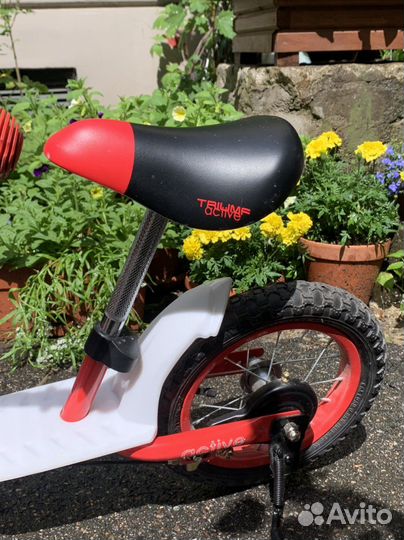 Беговел Triumf active