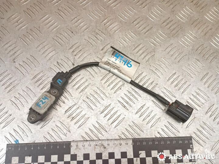 Датчик удара Volvo XC70 2 рест. 2006 30724677