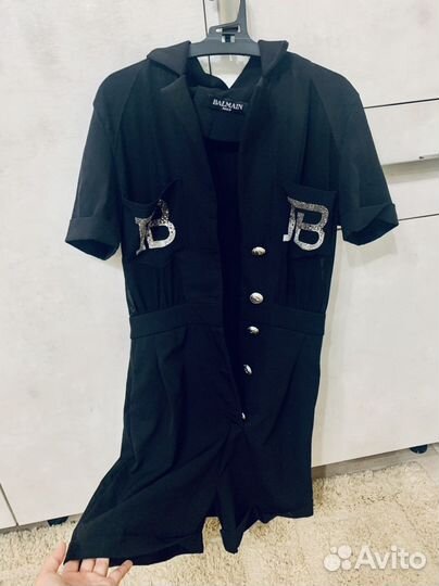 Фирменый комбинезон женский с шортами