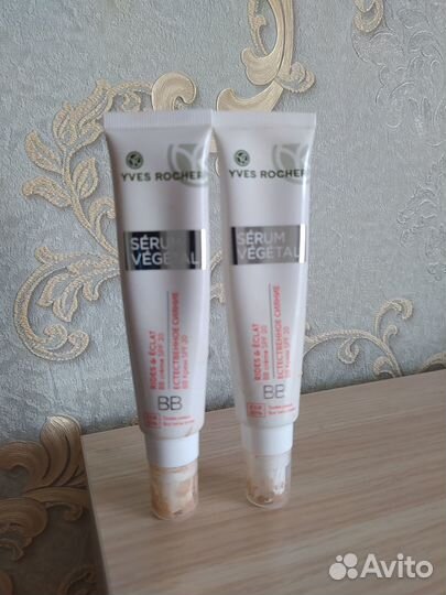 Тональные средства Ив Роше