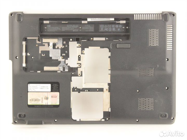 Нижняя крышка корпуса (