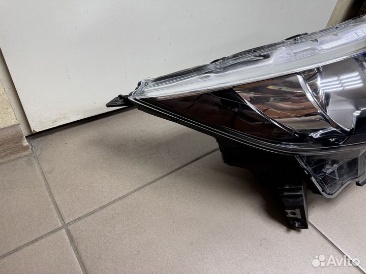 Фара правая Nissan Qashqai 2014-2022 260104еh0А