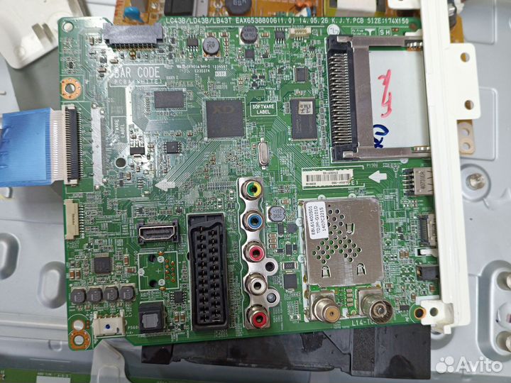 Материнские платы от разных телевизоров