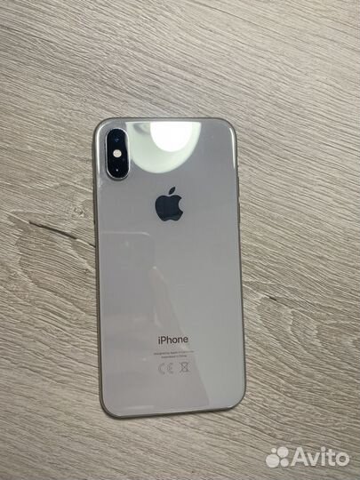 iPhone Xs, 64 ГБ
