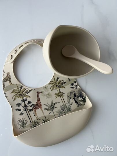 Набор силиконовой посуды нагрудник тарелка