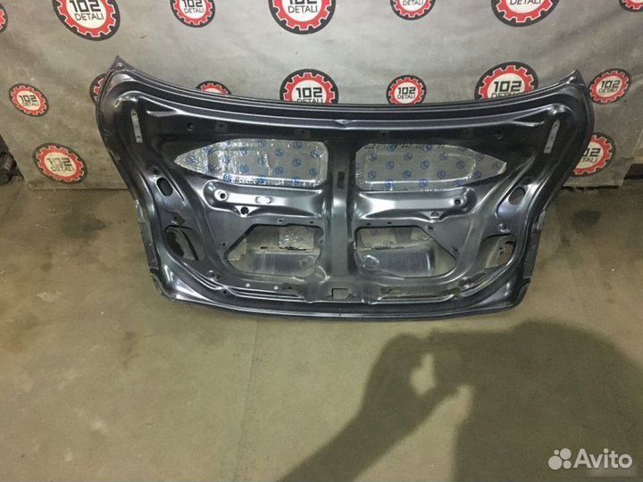 Крышка багажника Toyota Camry V40