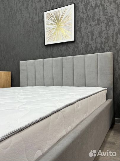 Кровать двухспальная 140х200