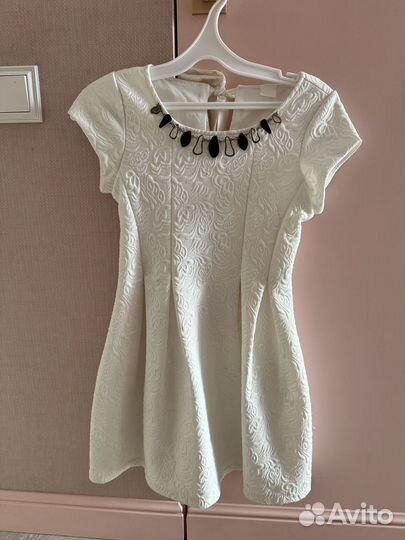 Нарядные платья для девочки 4-6 лет