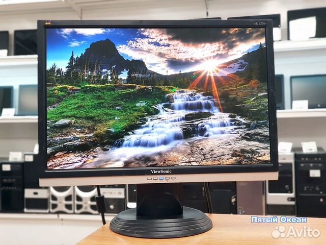 Монитор 19" ViewSonic VA1926W TN 16x10 VGA DVI 5мс