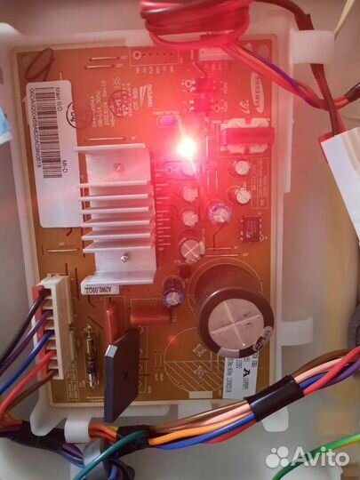 Ремонт холодильников, морозильных камер