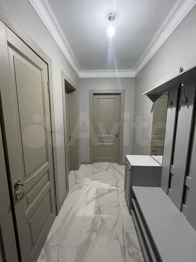 1-к. квартира, 60 м², 9/18 эт.