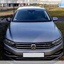 Volkswagen Passat 1.5 AMT, 2019, 192 283 км, с пробегом, цена 1 600 000 руб.