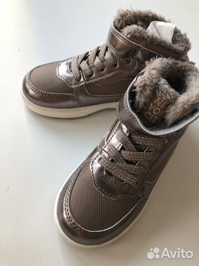 Новые демисезонные ботинки HM р.27