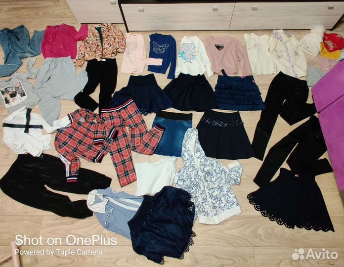 Одежда для девочки в школу пакетом 128-140