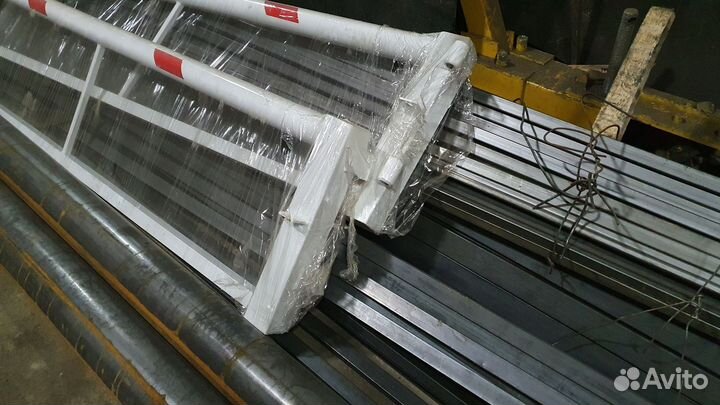 Шлагбаум поворотный механический 4 метра арт. 208