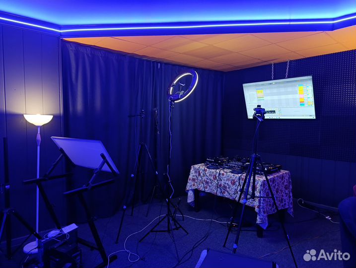 Школа электронной музыки и диджеинга. Не онлайн