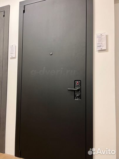 Дверь входная металлическая Гранит Эксклюзив