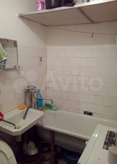 Доля в 2-к. квартире, 44,4 м², 2/5 эт.