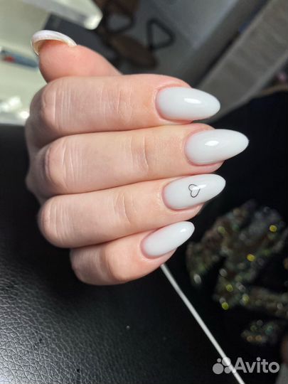 Мастер маникюра