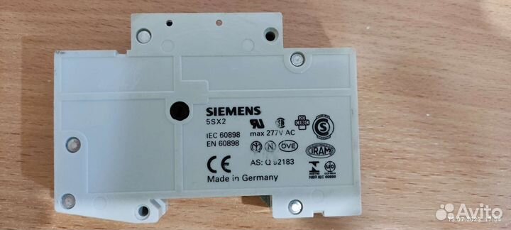 Автоматический выключатель Siemens 5SX21 С32