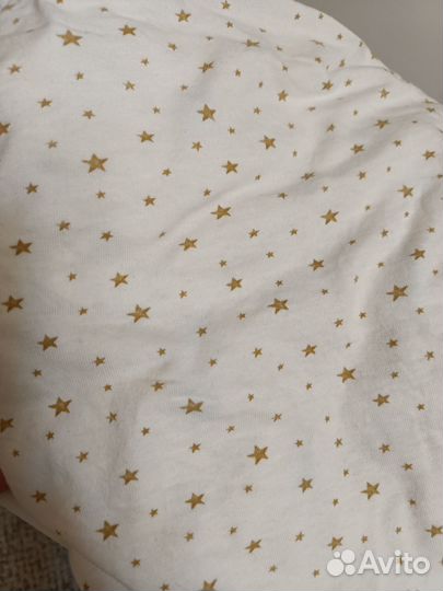 Детская кроватка с маятником