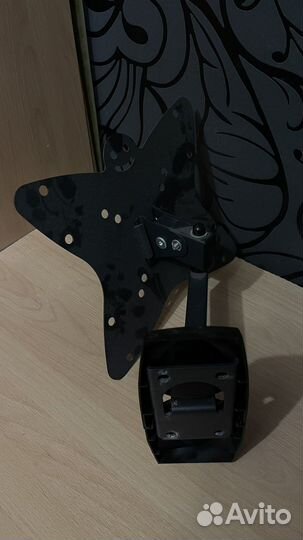 Кронштейн для телевизора на стену поворотный