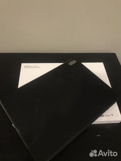 Чехол с подставкой фирменный i-pad pro 11