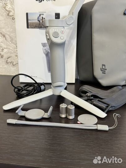 Стабилизатор Dji Osmo Mobile 4 combo