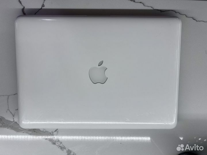 Apple MacBook 13 5/500Gb Ростест