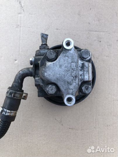 Насос гур Форд Фиеста; Фьюжн 1,4 tdci