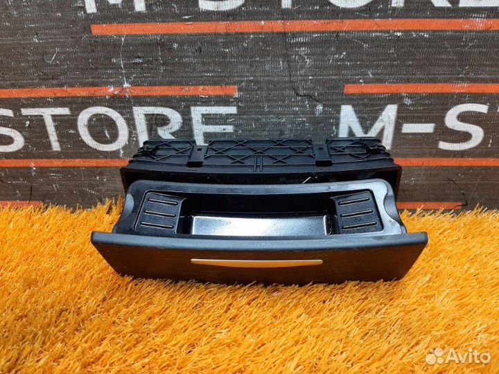 Пепельница задняя Bmw 3-Series E90 N52B25A 2006