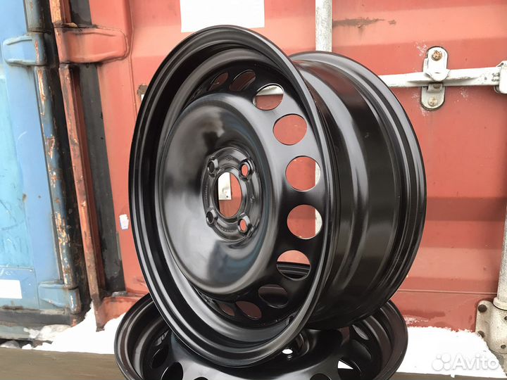 Диски штампованные R15 Magnetto Веста Ларгус Логан