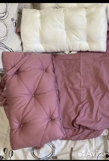 Бортики на детскую кроватку