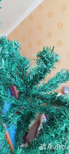 Елка искусственная 210