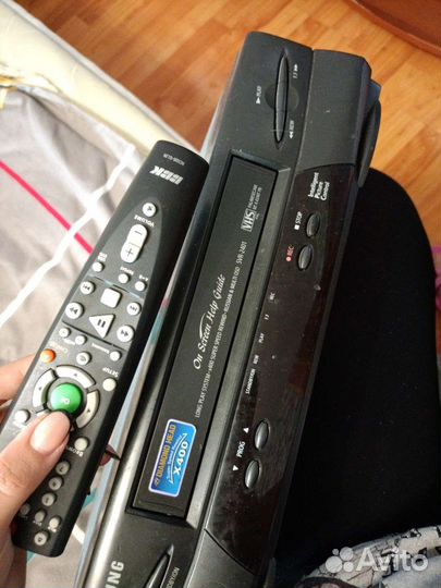 Видеомагнитофон