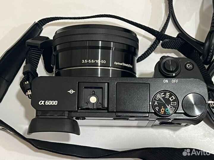 Фотоаппарат sony Alpha A6000 + Sony 1.8/35