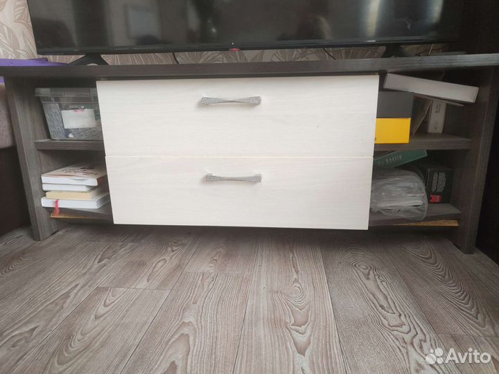 Тумба под телевизор