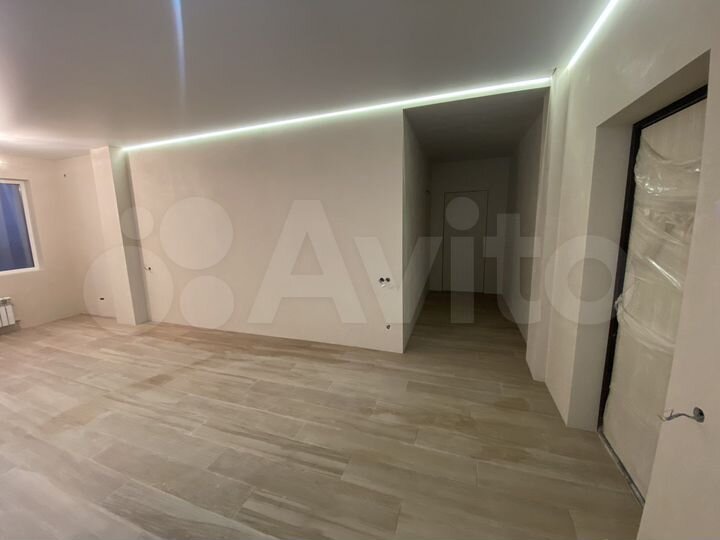 3-к. квартира, 75 м², 8/8 эт.