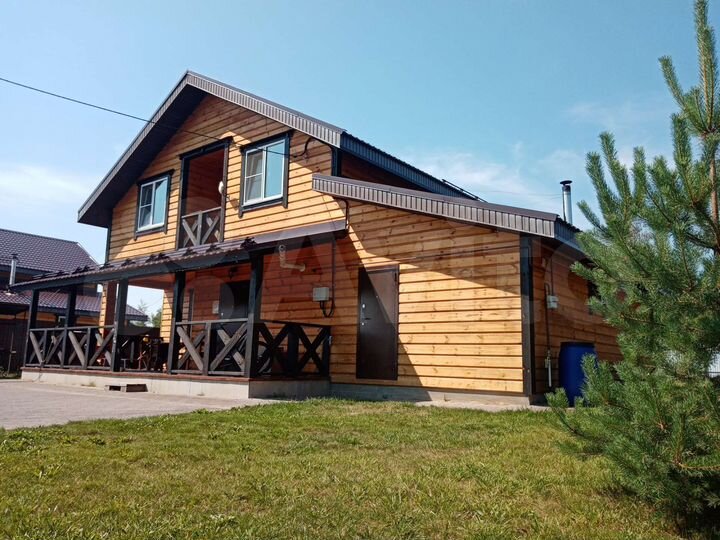 Коттедж 160 м² на участке 14 сот.