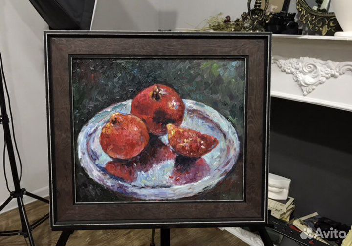 Картина маслом-это долговечный и стильный подарок