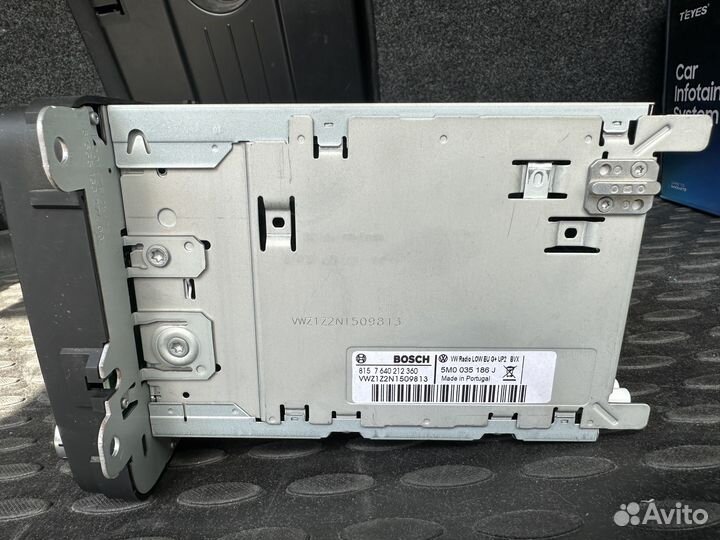 Магнитола Volkswagen Tiguan 5N2 2011-2016