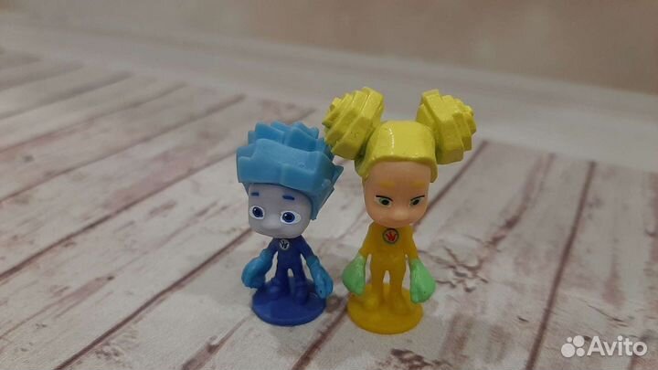 Фигурки киндер