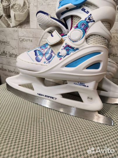 Коньки для девочки (размер 26-30)
