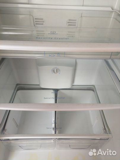 Холодильник Indesit no frost