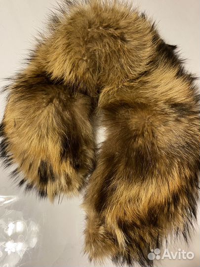Воротник и шапка енот
