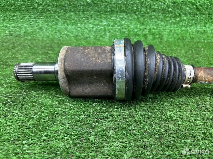 Привод левый Ваз Vesta Cross универсал 21129 2018