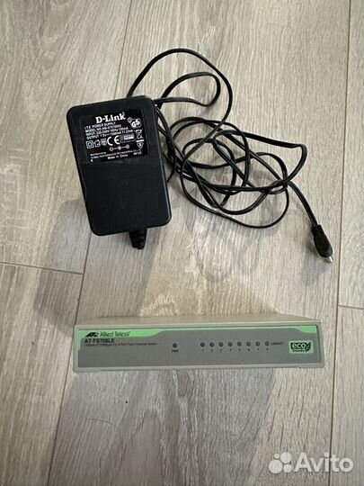 Коммутатор на 8 портов allied telesis at-fs708le