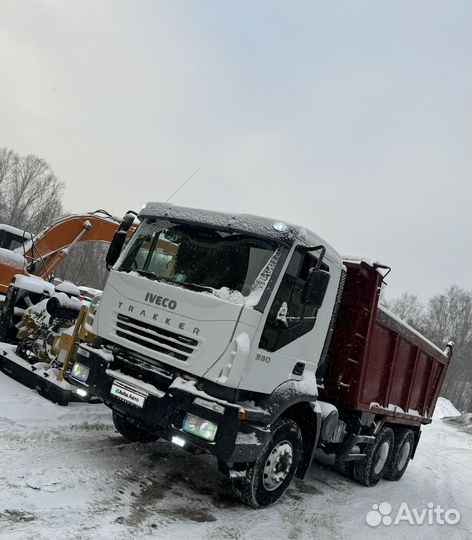 Самосвал 18 м³ IVECO Trakker 380, 2008