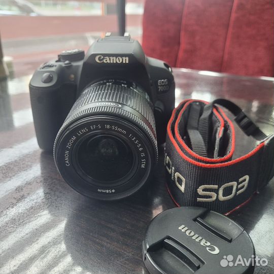 Canon eos 700d kit